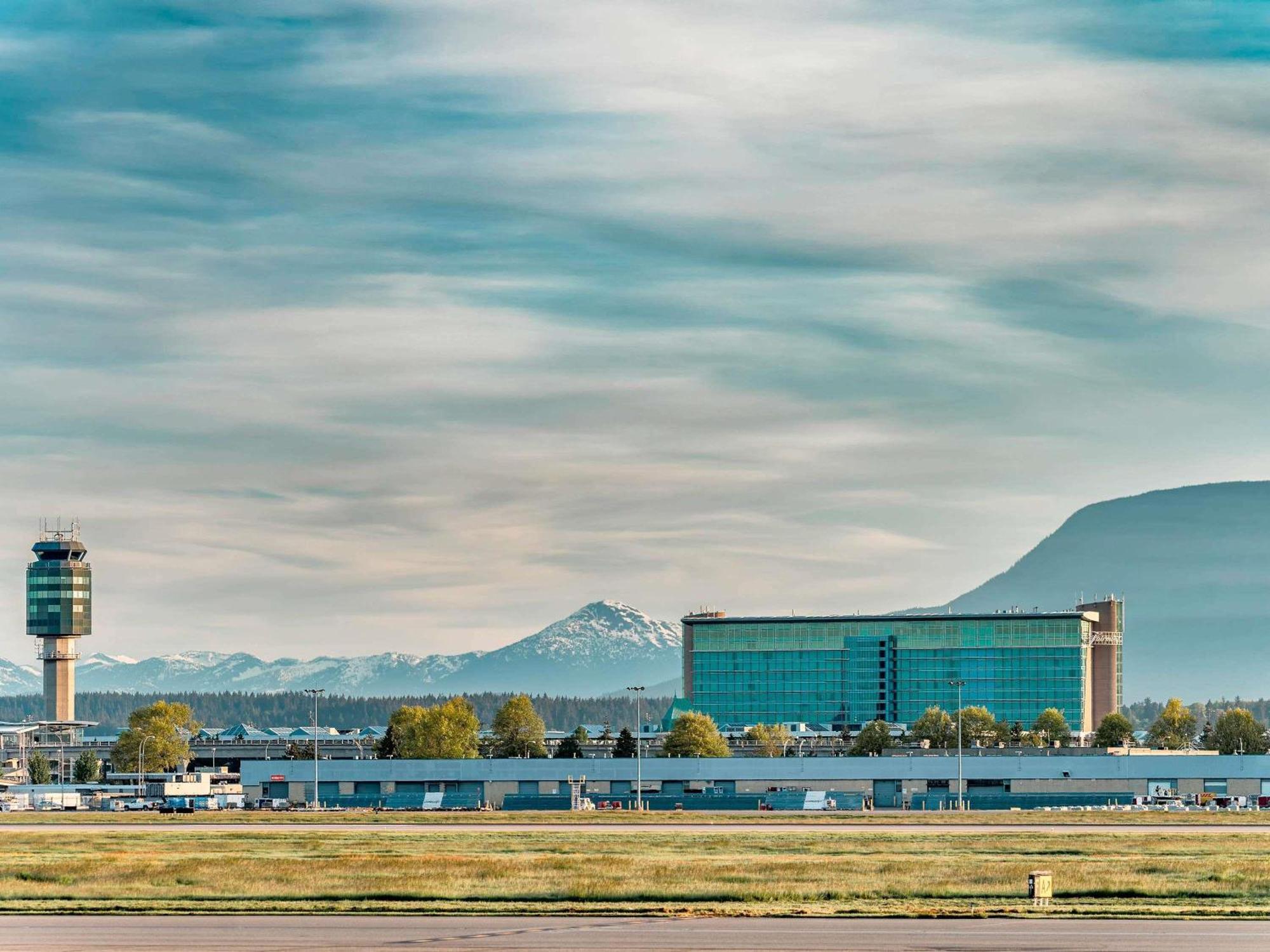 Fairmont Vancouver Airport In-Terminal Hotel Richmond Eksteriør bilde